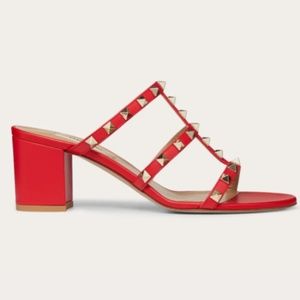 Size 7.5 / 37.5 Valentino Rockstud Mule Sandals